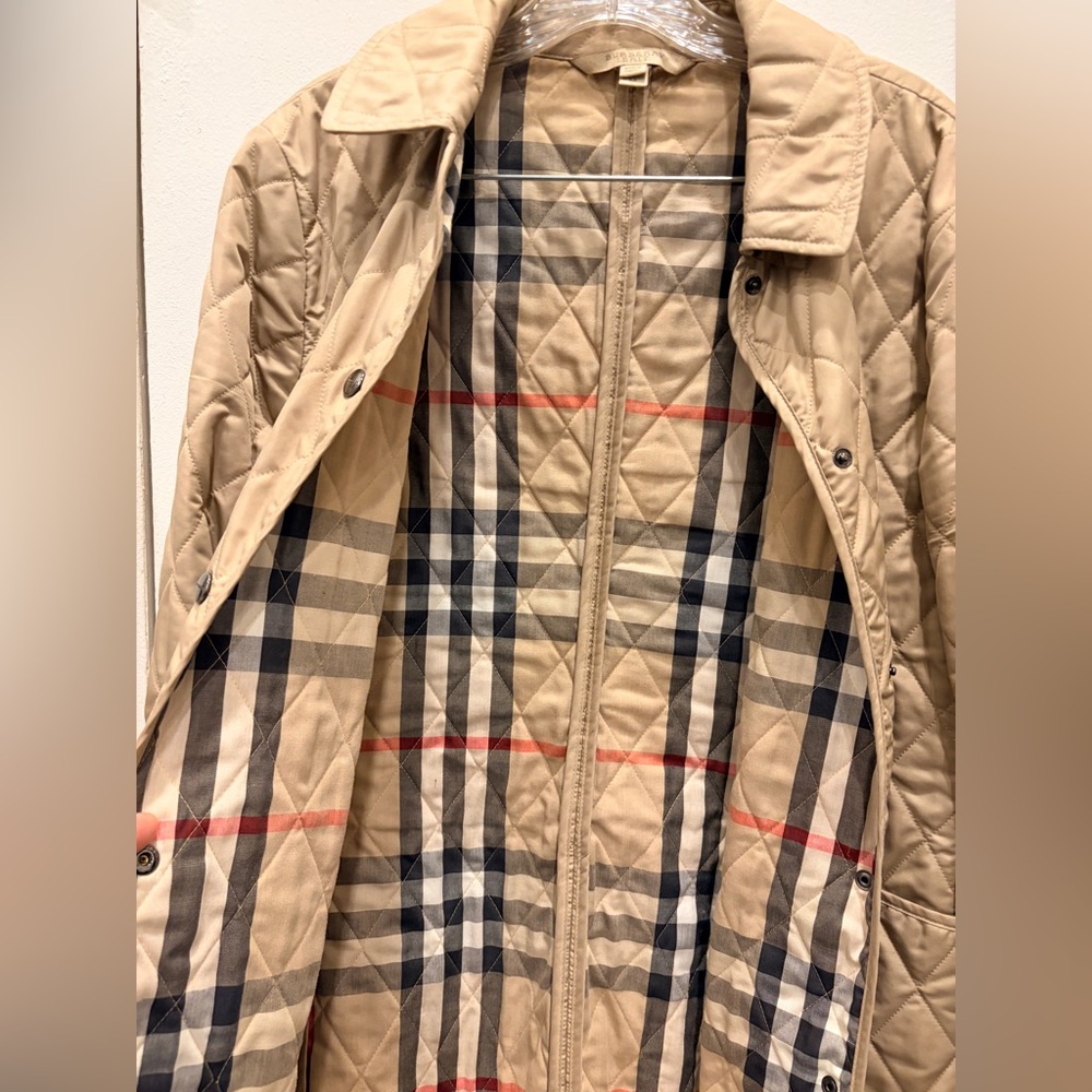 Burberry Britt  Quilted Snap Button Women Jacket Tan Size M - Picture 8 of 10